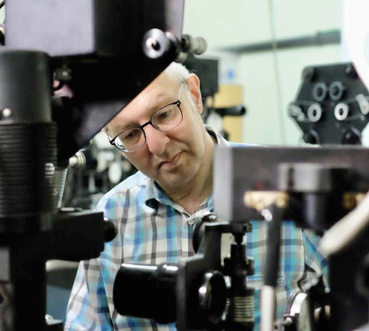 Andec takes Cinegrell on board super8.tv